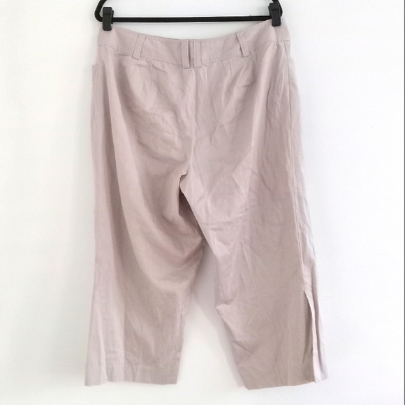 Lane Bryant Cropped Beige Pants with Slits Size 18 - Picture 2 of 5